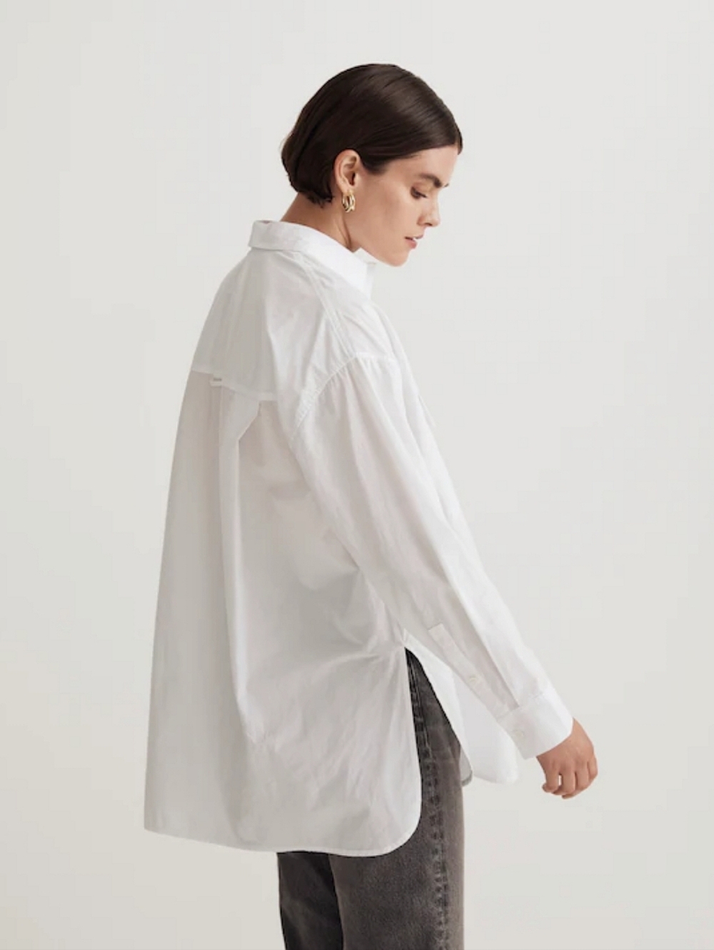 Madewell The Signature Poplin Oversized Button-Up Shirt Flap-Pocket Edition